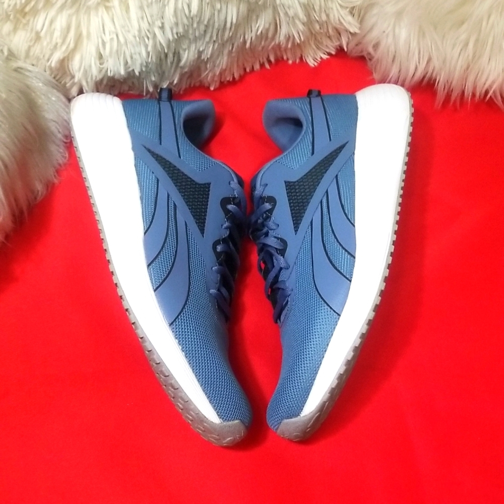 REEBOK LITE PLUS SNEAKERS